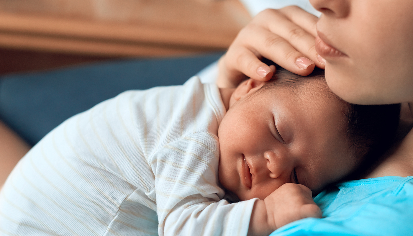 3 Ways on How to Sleep with a Newborn Women’s Care